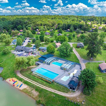 Le Camping Grand Cerf Hotel Gimouille Exterior photo