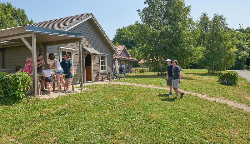 Le Camping Grand Cerf Hotel Gimouille Exterior photo